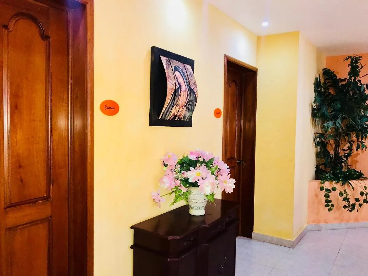 Penzion Sunrise Room In Stunning Villa Playacar Townhouse Stage 2 Playa del Carmen