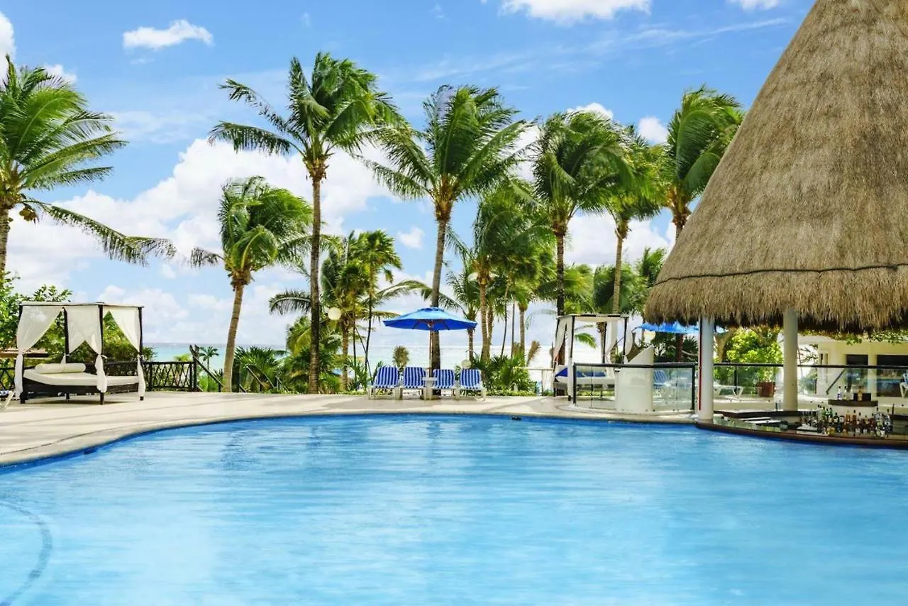 Sunrise Room In Stunning Villa Playacar Townhouse Stage 2 Playa del Carmen